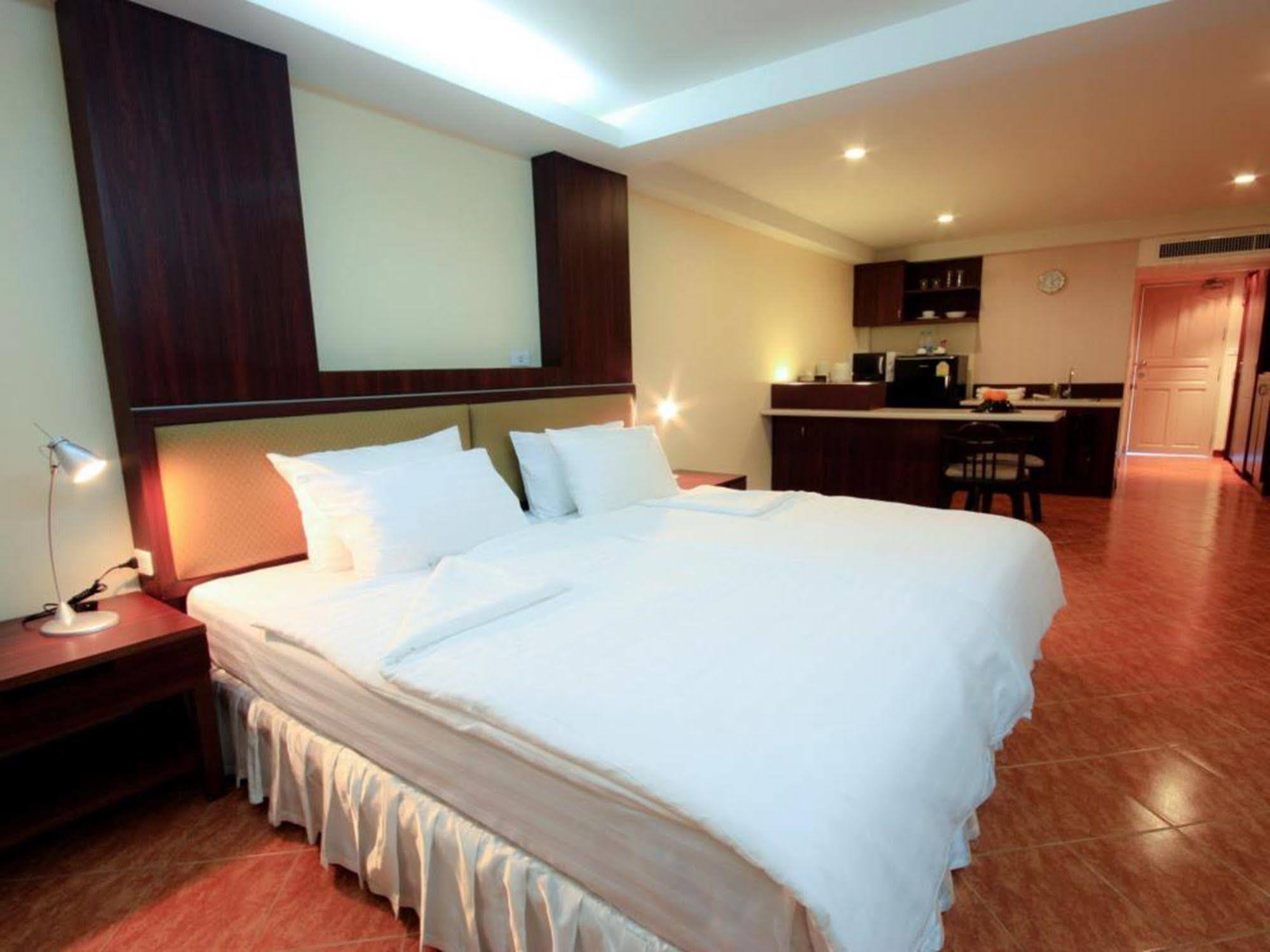 Kamala Sea View Apartamento Exterior foto