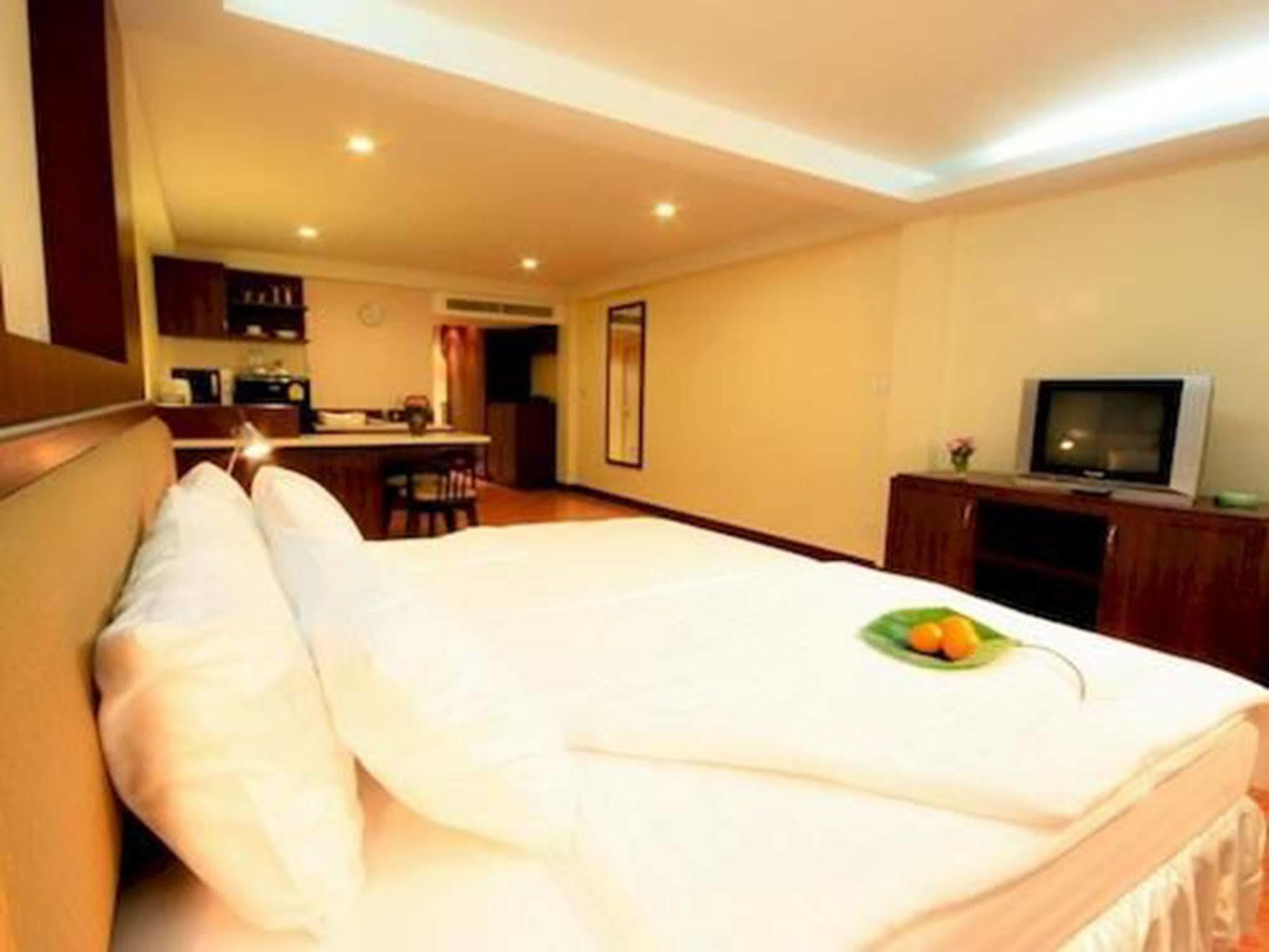 Kamala Sea View Apartamento Exterior foto